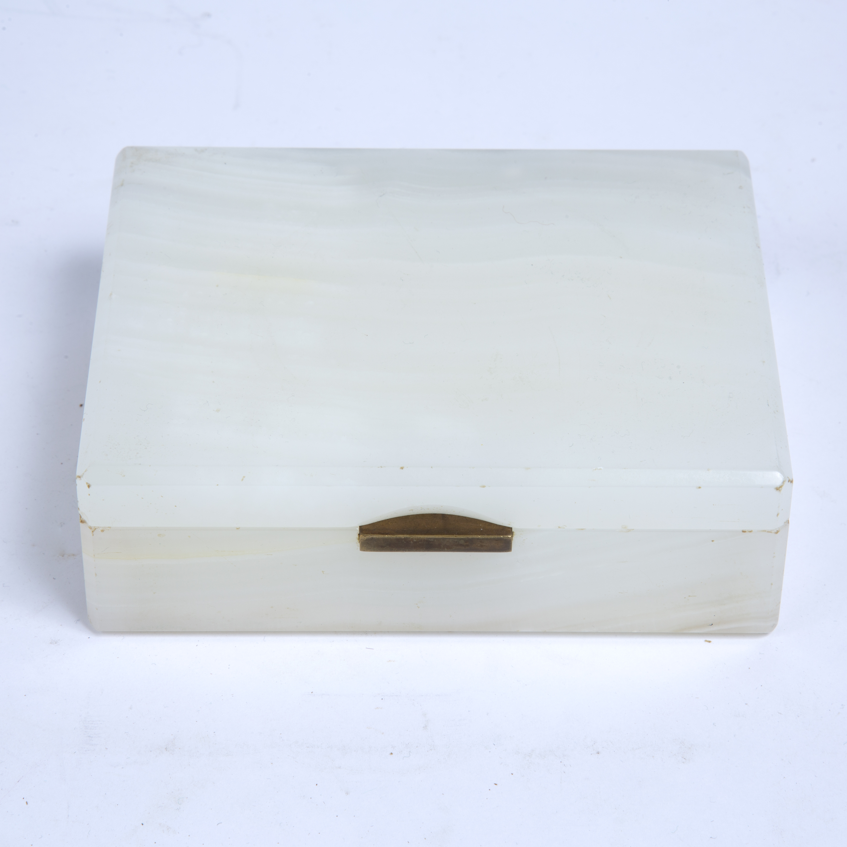 An Art Deco white onyx rectangular box, the sprung gilt metal hinge stamped 'Betjemann's Patent, No. - Image 5 of 6