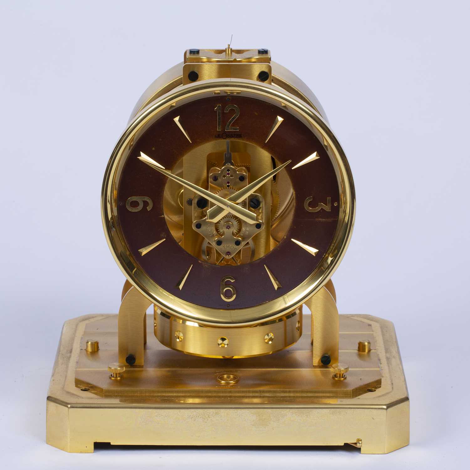 A Jaeger-LeCoultre Atmos clock, the dial with brown chapter ring, movement numbered 37839, in glazed - Image 4 of 7