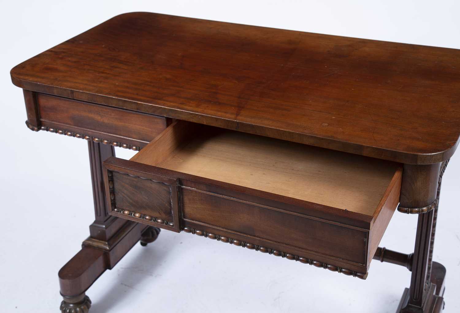 A George IV rectangular mahogany library table, the top with rounded ends above two frieze drawers - Image 7 of 7