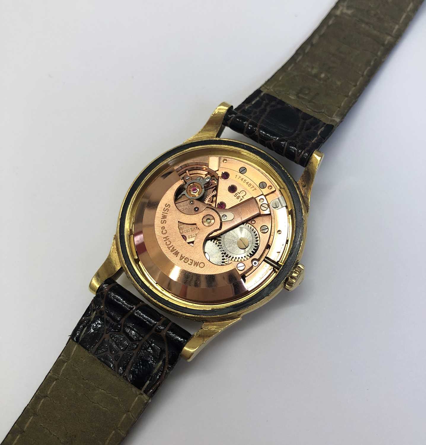 A 'Constellation' automatic wristwatch by Omega, the circular gilt dial with black baton markers, - Image 9 of 12