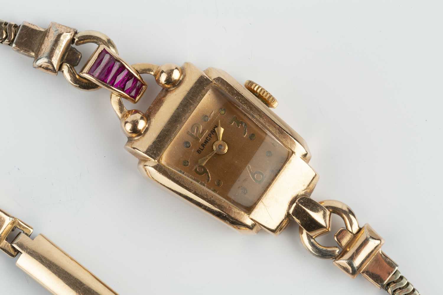 A lady's gem set bracelet watch by Blancpain, the trapezoid-shaped gilt dial with Arabic quarters - Image 2 of 5