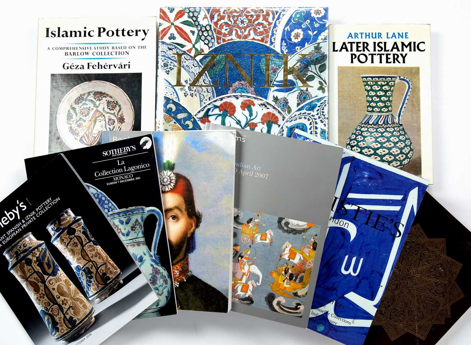Small group of Islamic books and catalogues including Nurhan Atasoy and Julian Raby- Iznik The