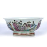 Famille rose decorated bowl Chinese, 19th Century decorated to the exterior with a large group of