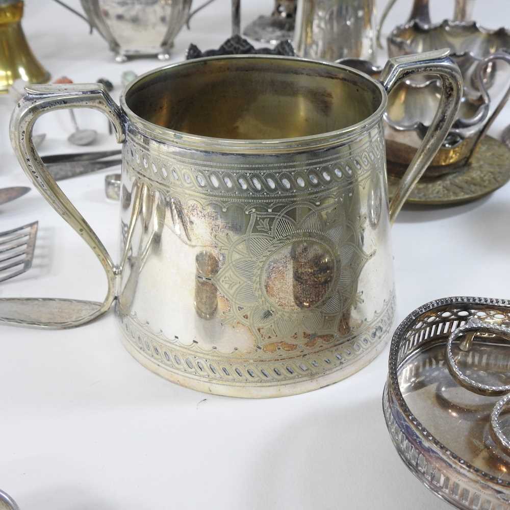 A collection of 19th century and later silver and plated items, - Image 3 of 8