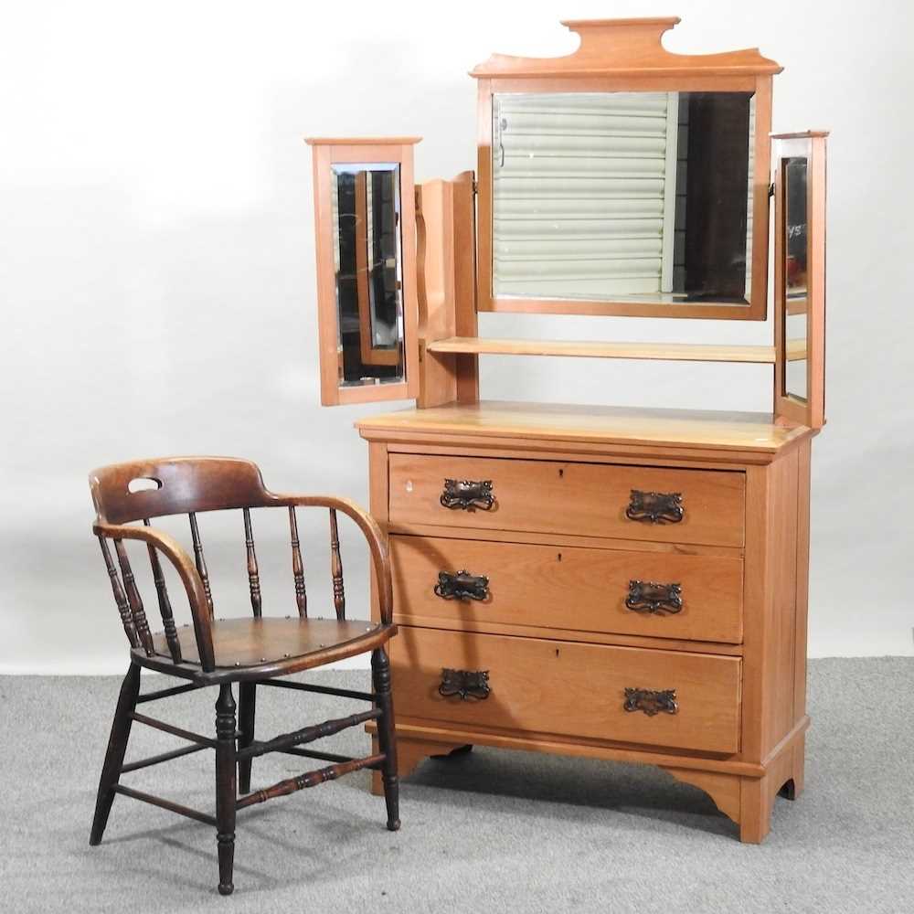 An Edwardian satin walnut dressing chest,