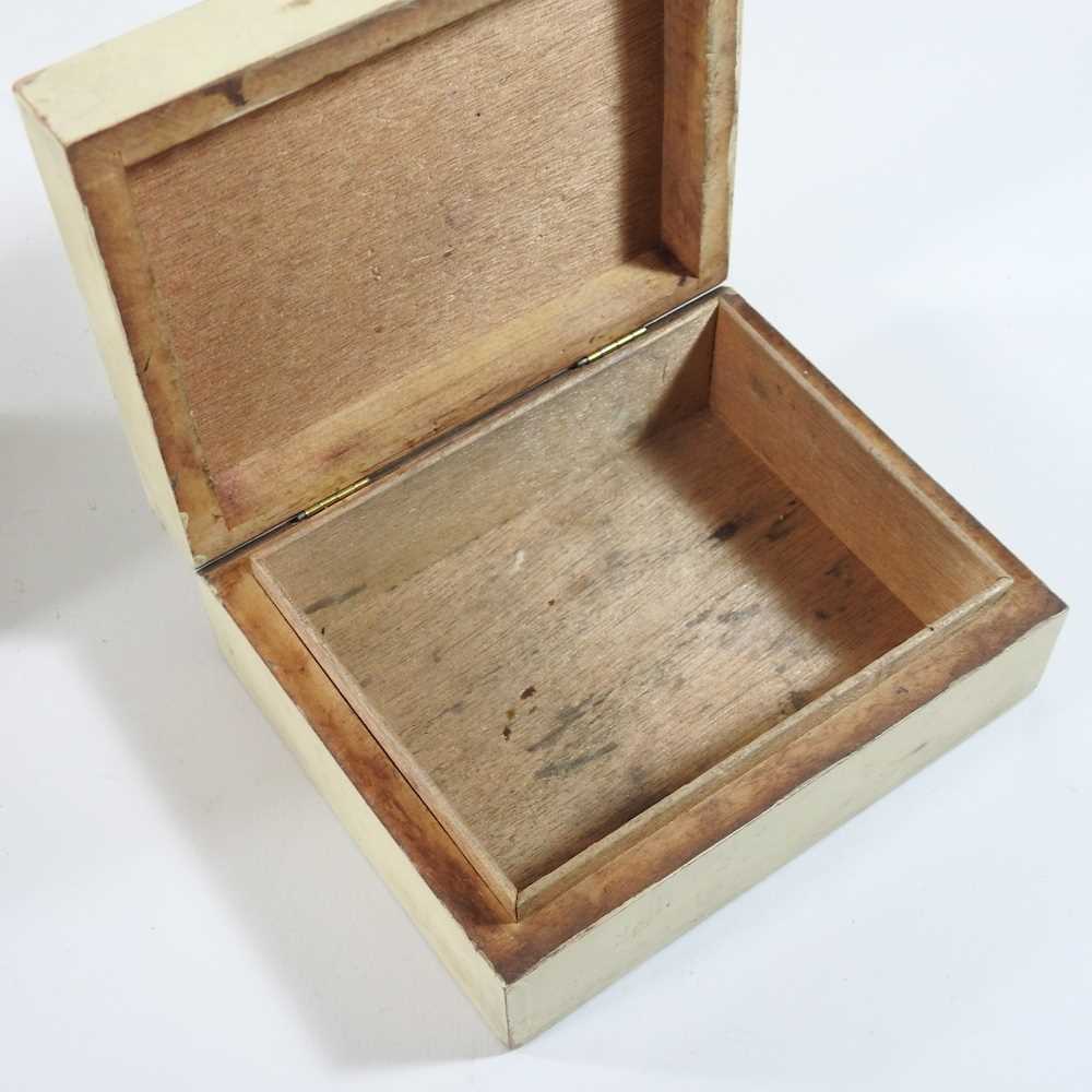 A small Victorian Tunbridgeware box, - Image 5 of 8