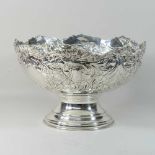 A modern plated punch bowl,
