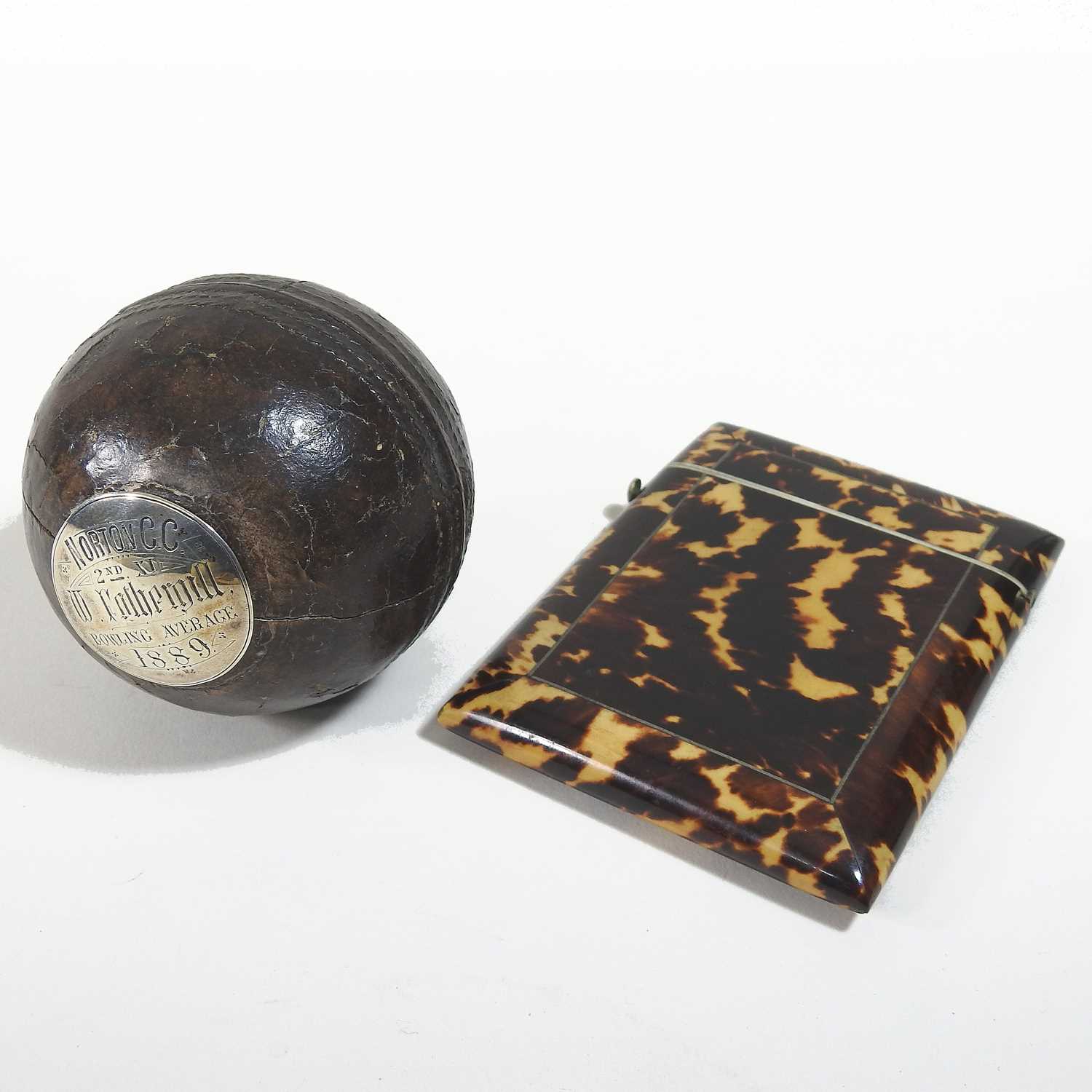 A 19th century tortoiseshell visiting card case