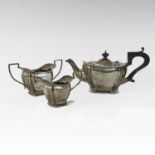 An Edwardian silver three piece teaset