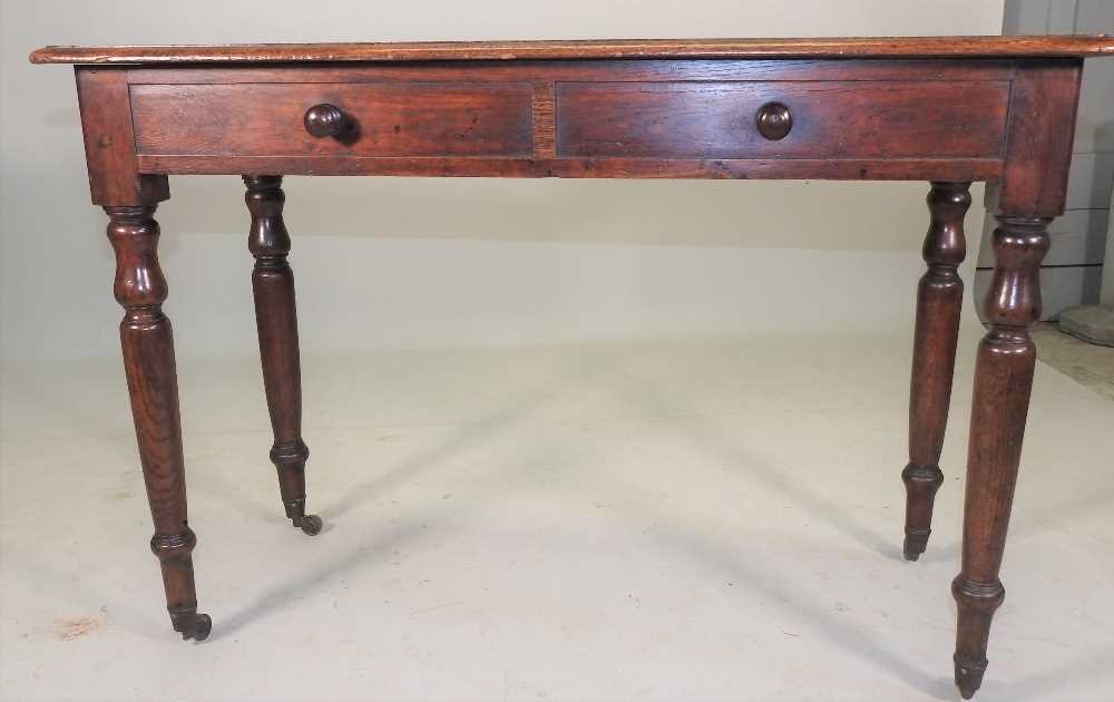 An early 19th century burr elm side table - Image 6 of 10