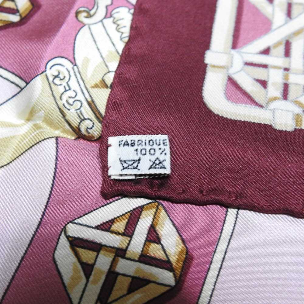 An Hermes silk scarf - Image 9 of 9