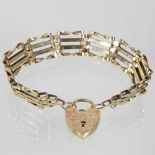 A 9 carat gold gate bracelet