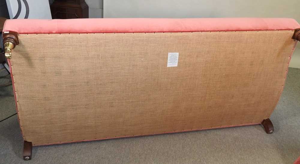 A good quality modern Howard style red velvet upholstered three seat sofa - Image 2 of 18