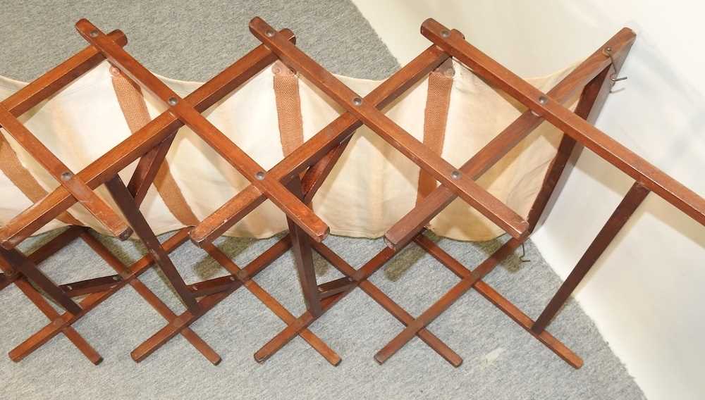 An early 20th century folding campaign bed - Image 7 of 8