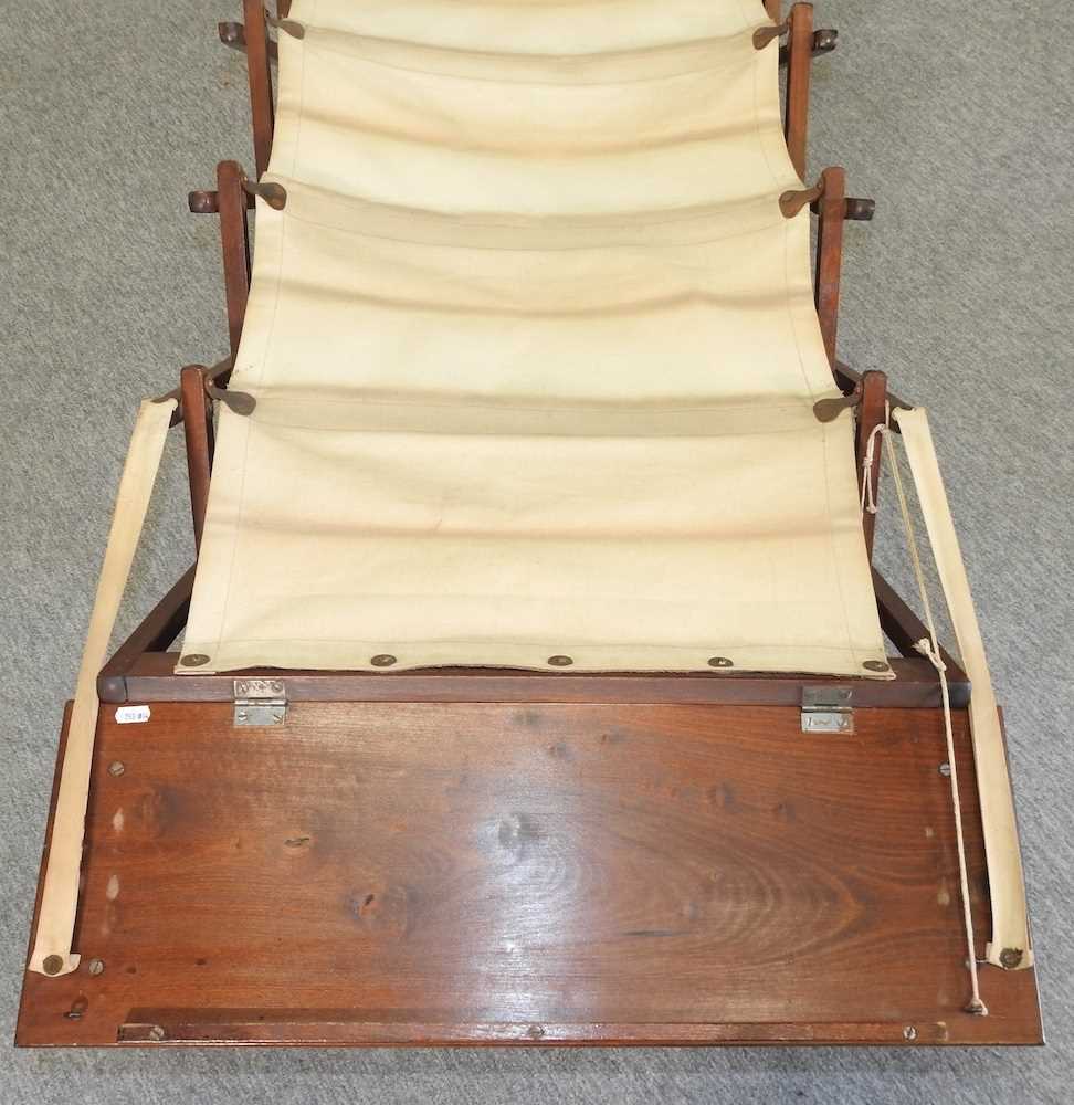 An early 20th century folding campaign bed - Image 4 of 8