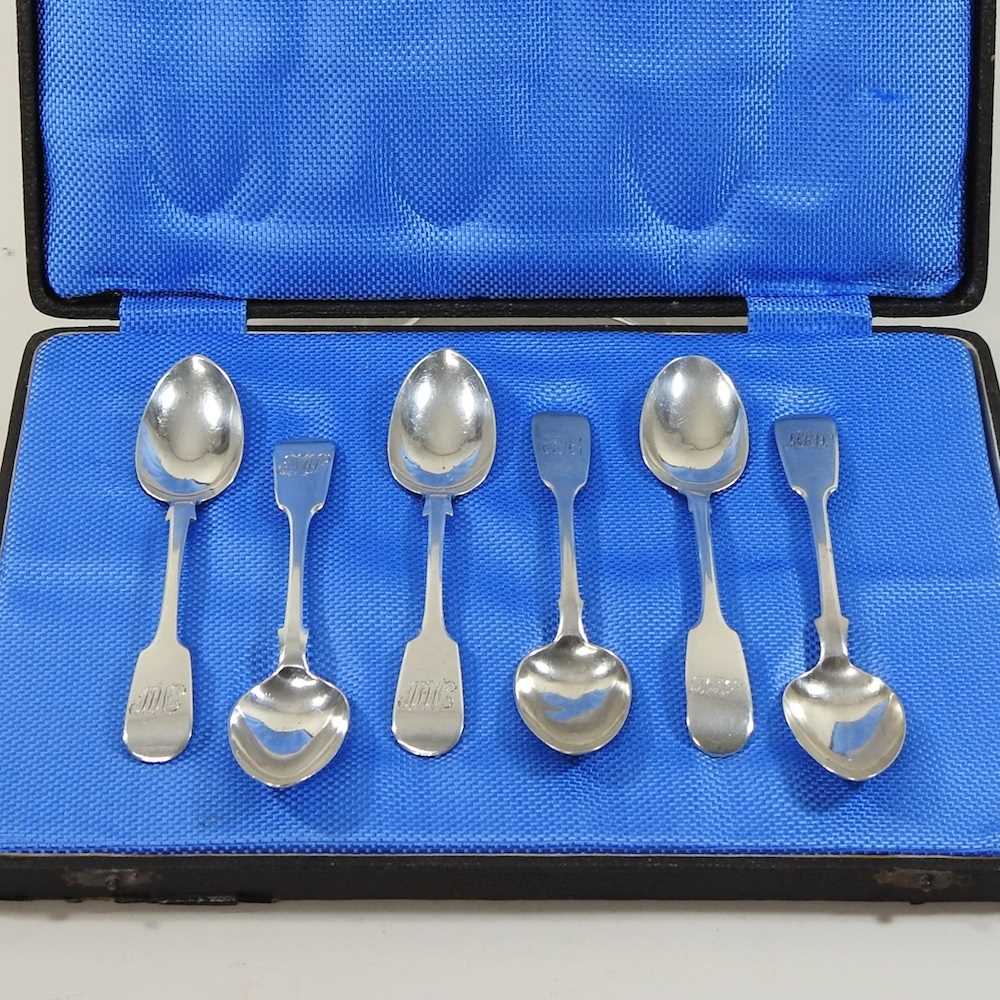 A matched set of six Victorian silver teaspoons