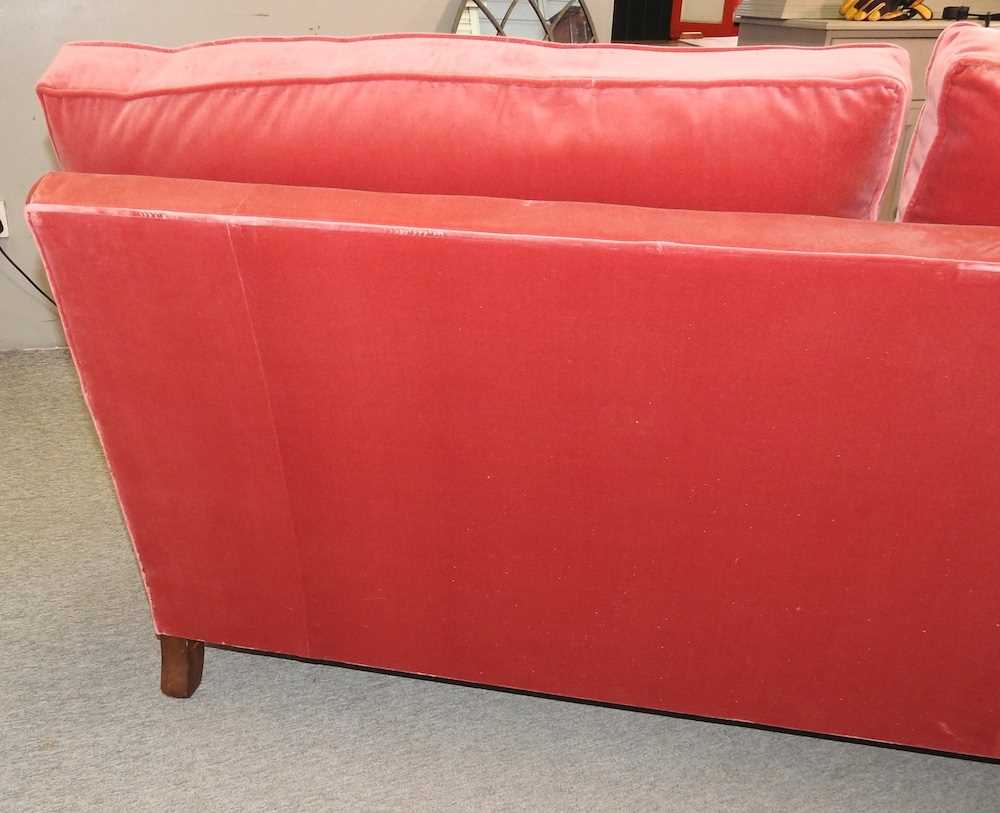 A good quality modern Howard style red velvet upholstered three seat sofa - Image 13 of 18