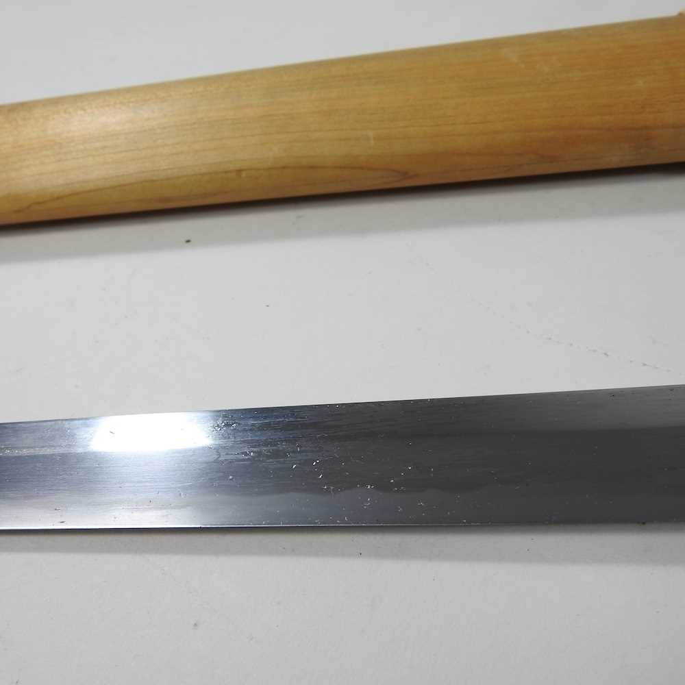 A mid 20th century Japanese short sword - Image 17 of 19