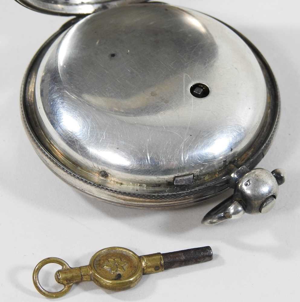 A Victorian silver cased full hunter pocket watch - Image 2 of 8