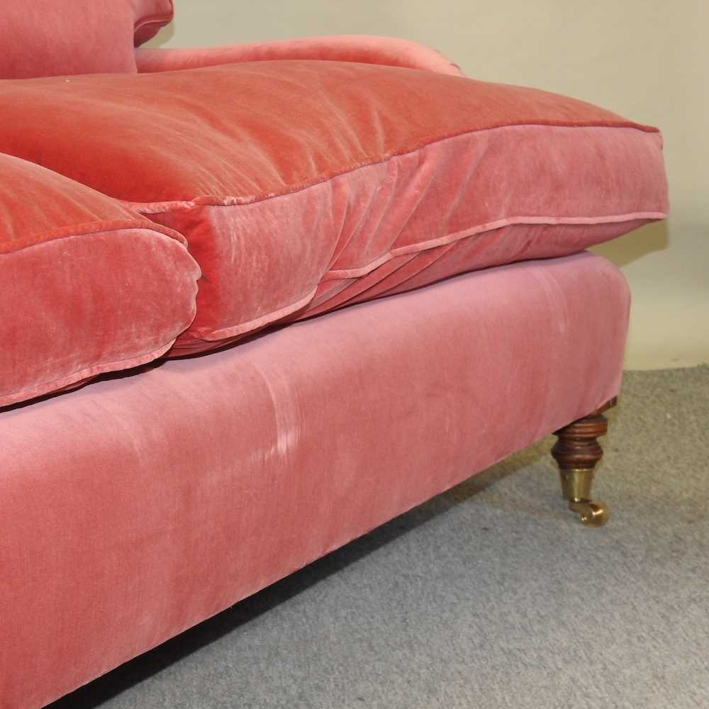 A good quality modern Howard style red velvet upholstered three seat sofa - Image 12 of 18