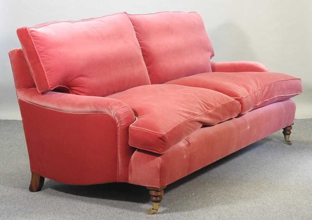A good quality modern Howard style red velvet upholstered three seat sofa - Image 3 of 18