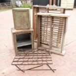 A pine plate rack