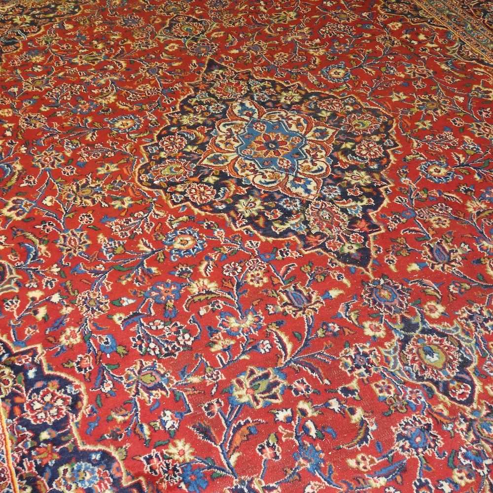 A Persian carpet - Image 5 of 6