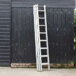 An aluminium extending ladder