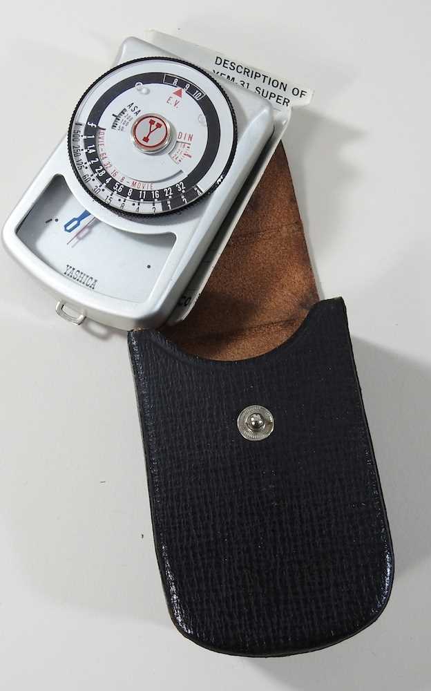 A Yashica 635 camera - Image 3 of 4