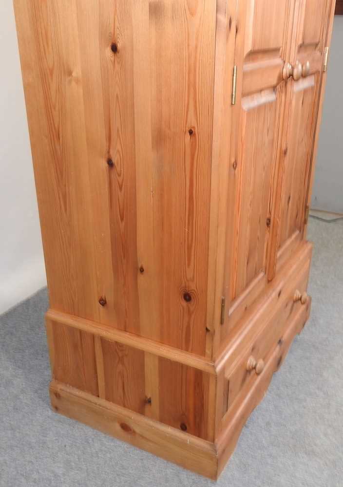 A modern pine double wardrobe, - Image 6 of 7