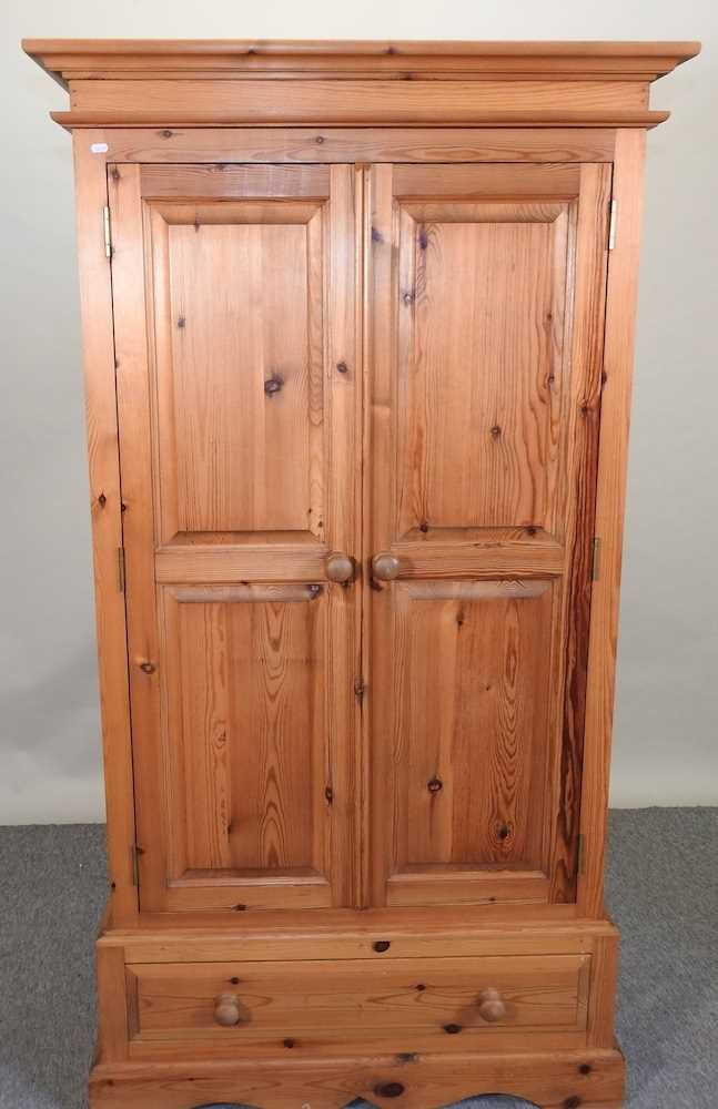 A modern pine double wardrobe, - Image 3 of 7