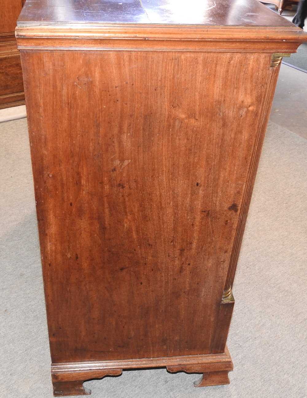 A George III mahogany chest - Image 10 of 12