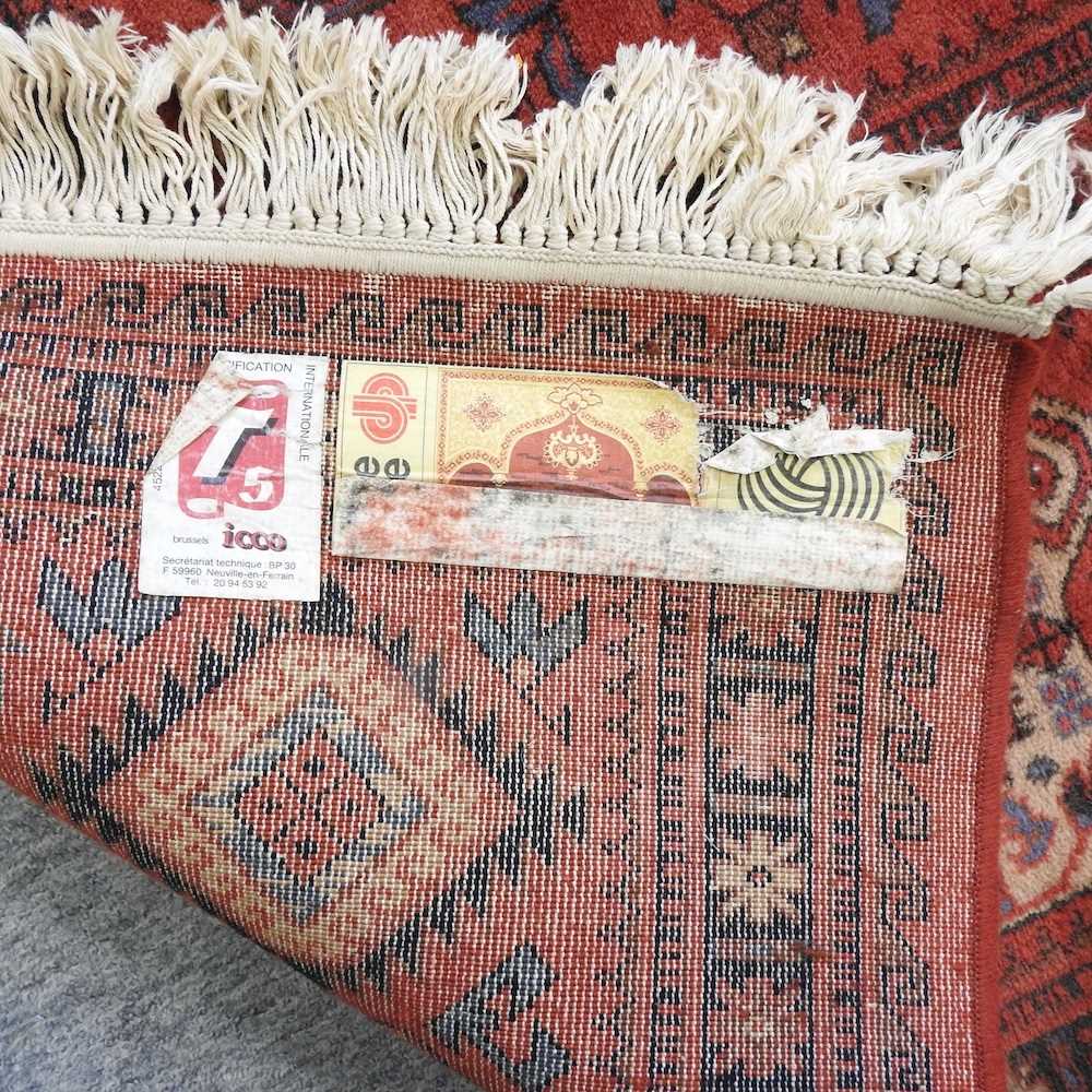 A Turkish design woollen carpet - Image 2 of 4