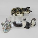 A Winstanley pottery figure of a cat