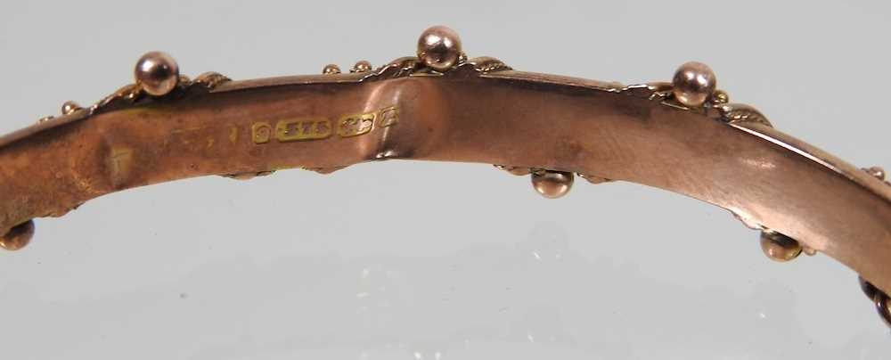 An early 20th century 9 carat gold bangle - Image 2 of 5