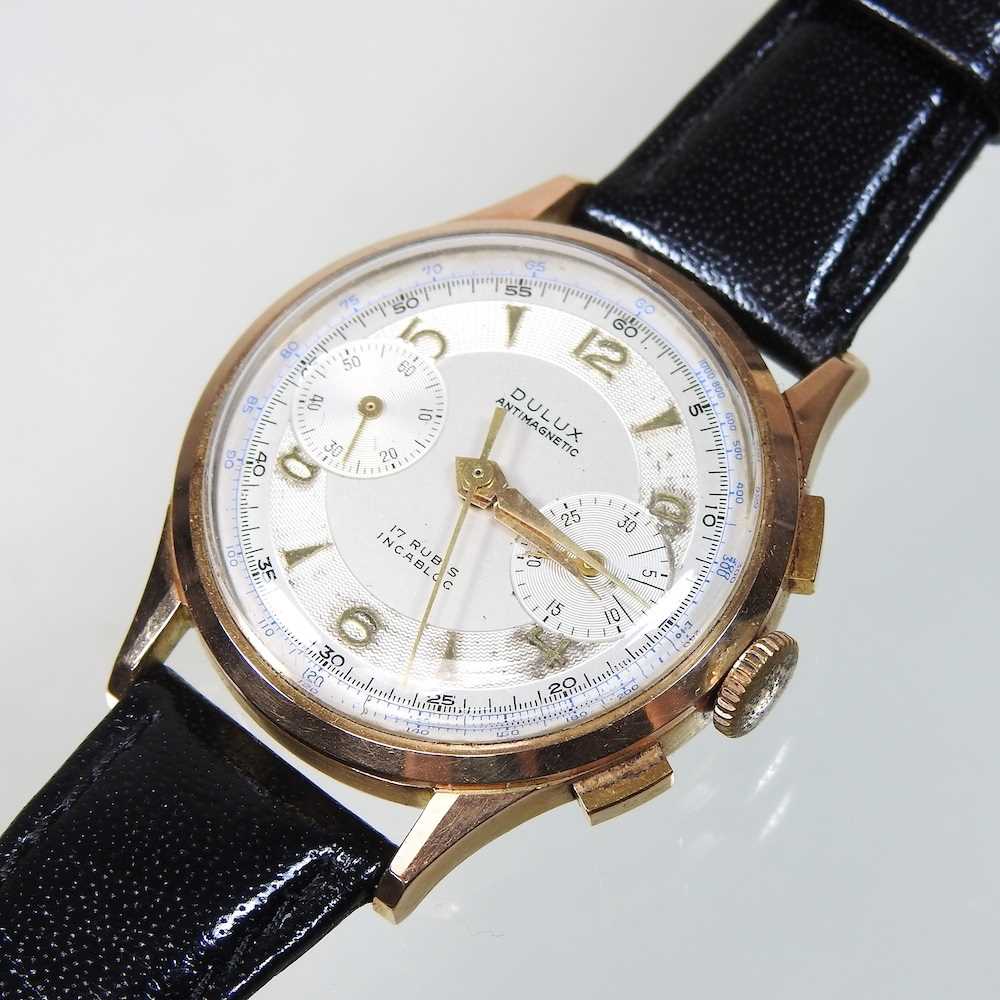 A vintage Dulux 18 carat gold cased gentleman's wristwatch
