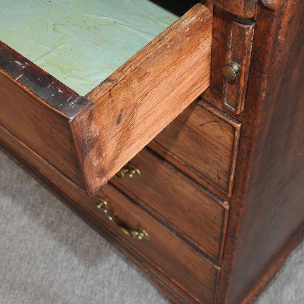 A George III mahogany bureau - Image 3 of 4