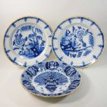 A pair of Dutch Delft chargers