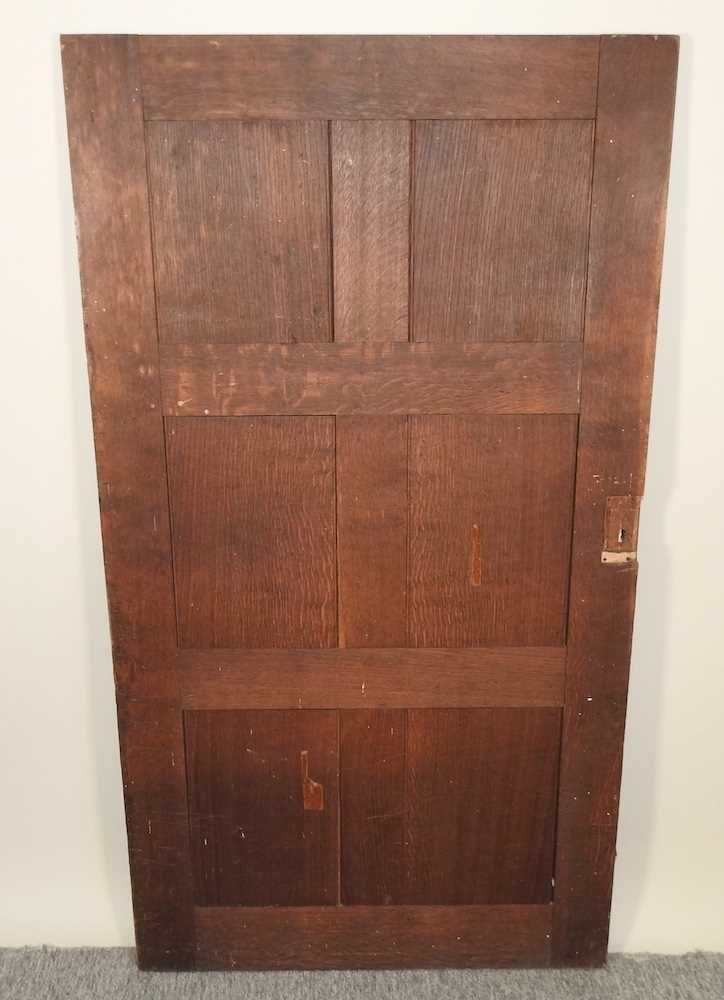 An early 20th century continental carved oak door - Image 2 of 4