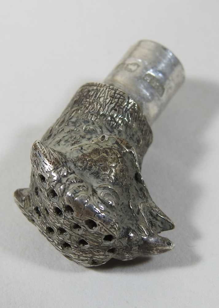 A pair of early 20th century silver peppers - Image 2 of 8