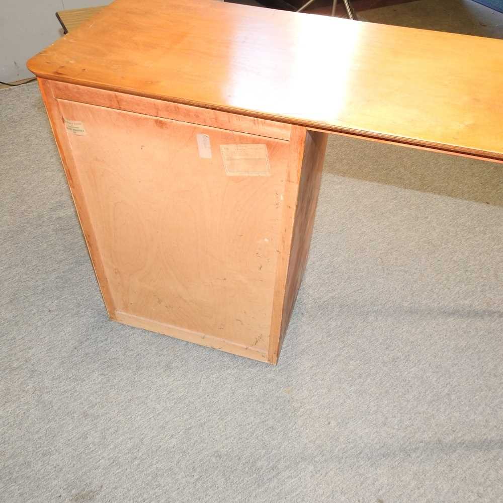A mid 20th century desk - Image 5 of 6