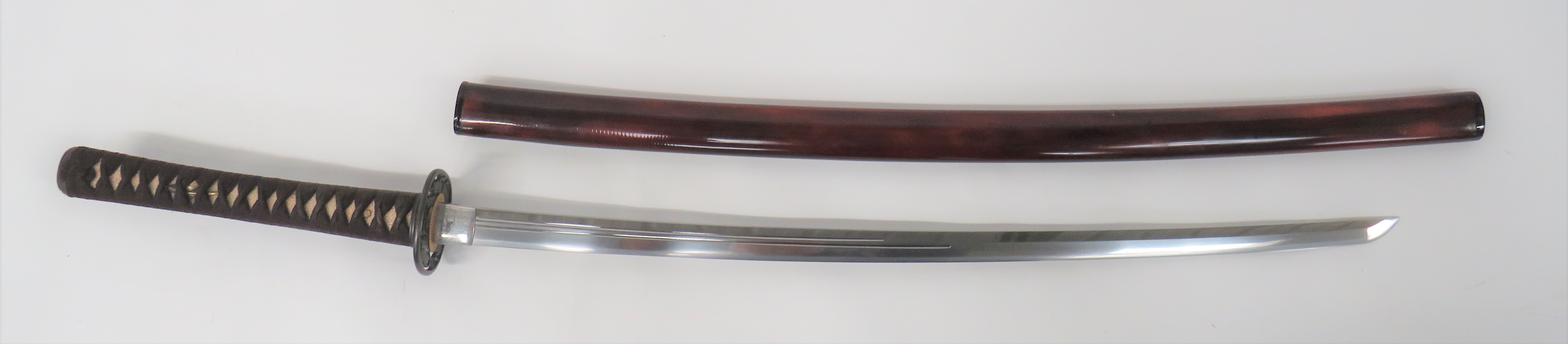 Japanese Signed Tang Sue Koto Katana Sword 28 1/2 inch, single edged blade.  Fine line edge hammon.