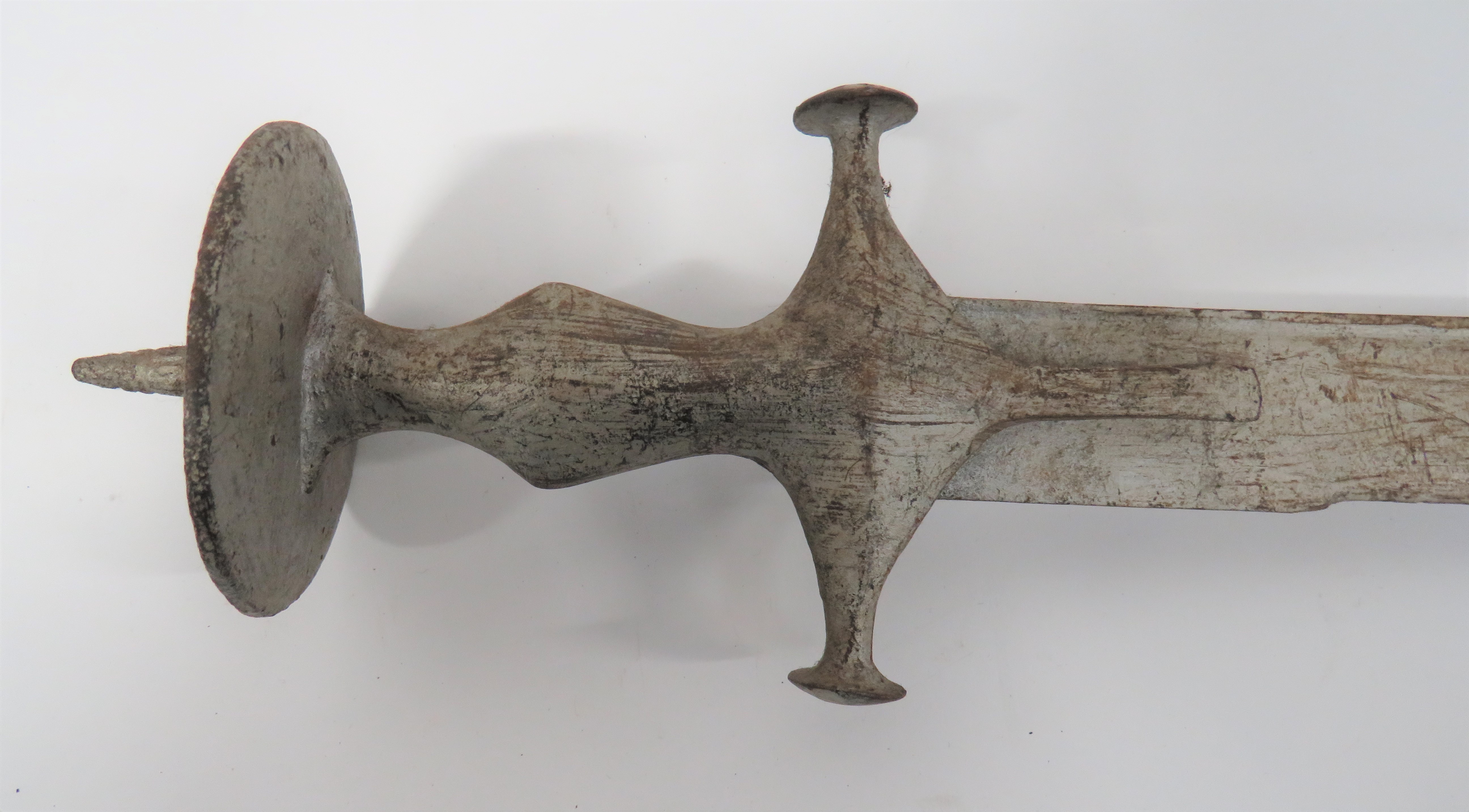 19th Century Indian Tulwar 29 1/4 inch, single edged, T section blade.  Single, narrow fuller. - Image 2 of 2