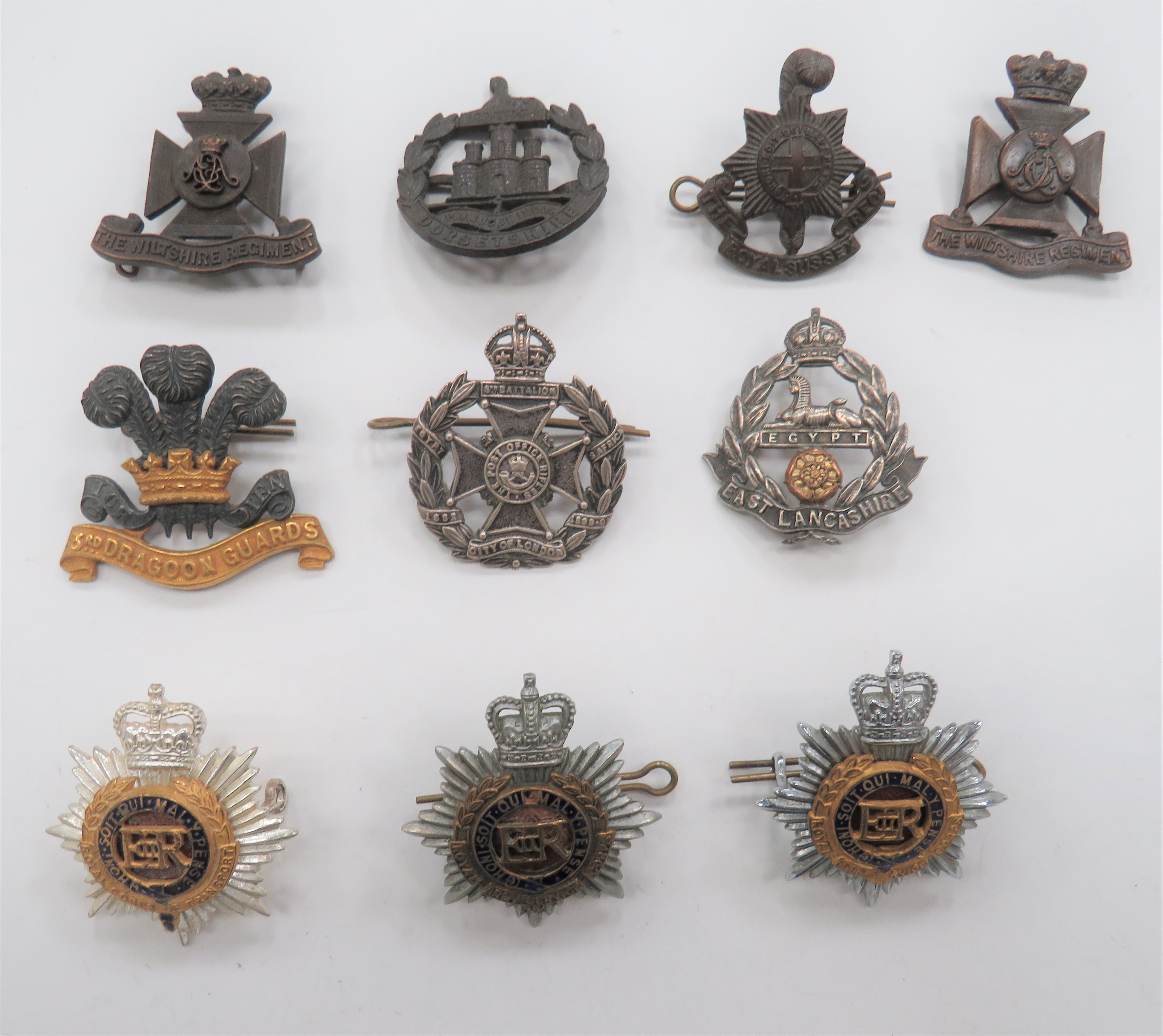 Selection of Officer Cap Badges including silvered, KC Post Office Rifles ... Silvered and gilt,