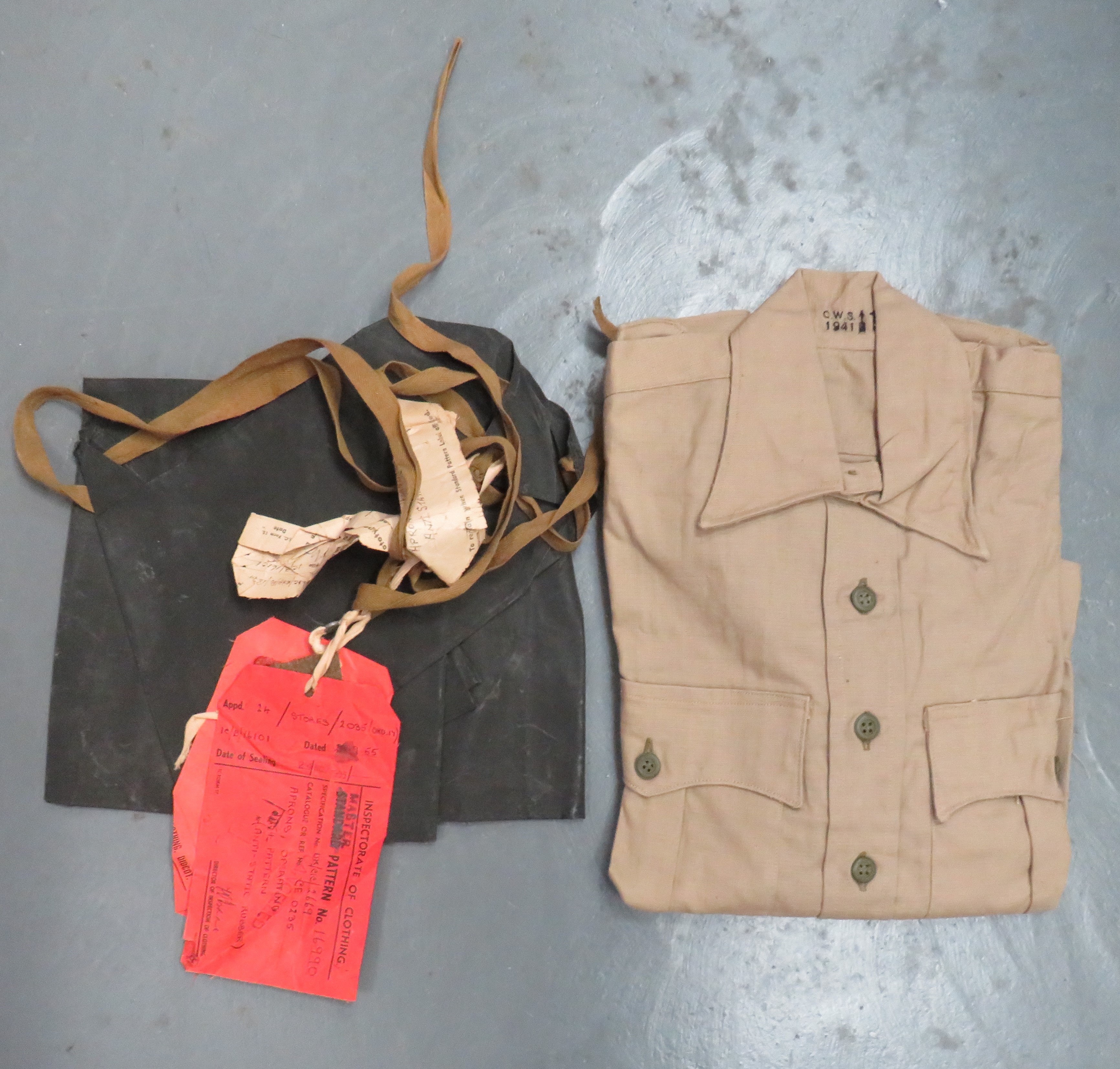 1941 Dated Khaki Aertex Shirt khaki Aertex, half opened front secured by four composite buttons.