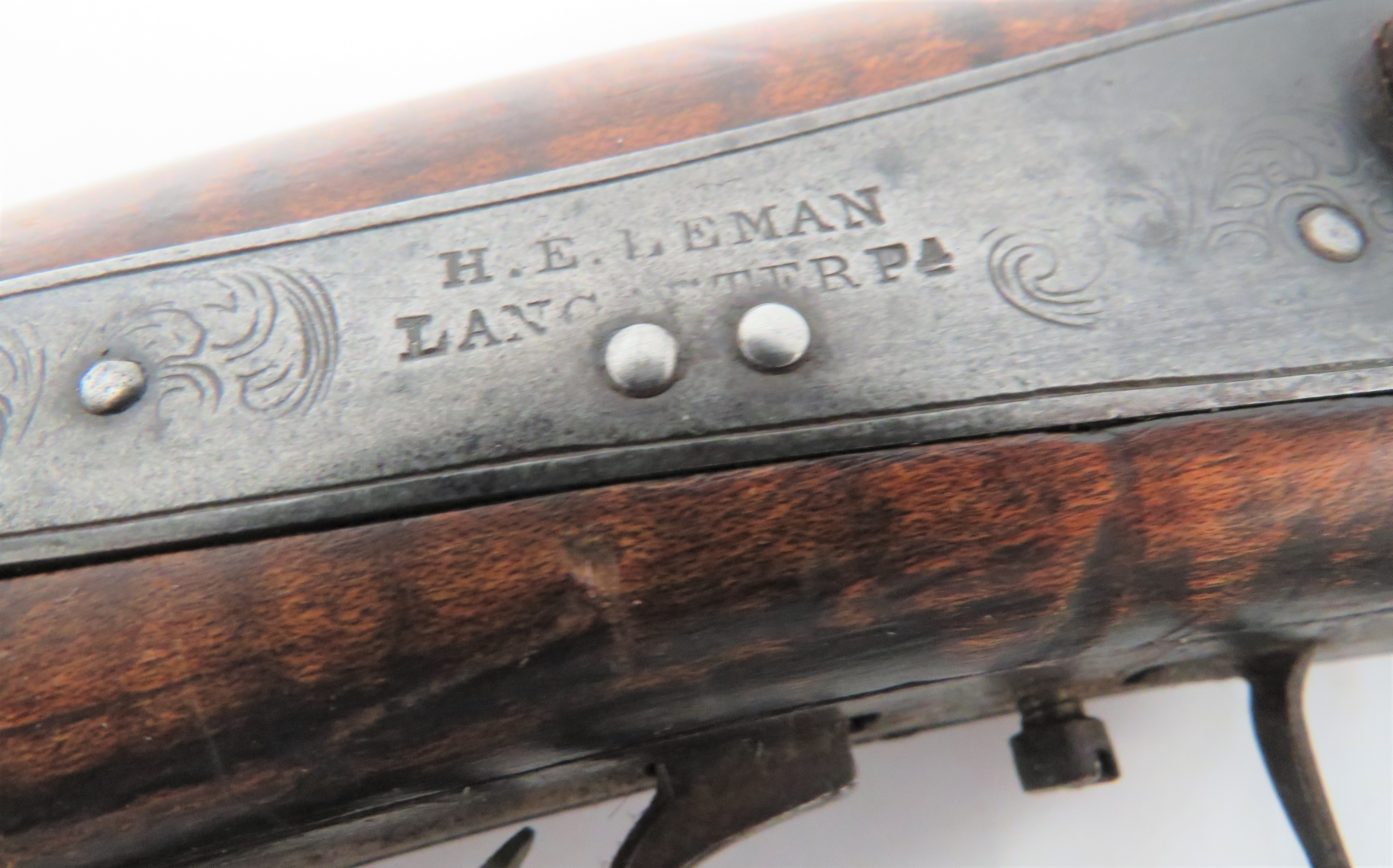 Rare American Plains Double Barrel Over and Under Percussion Rifle 80 bore, 36 1/2 inch, browned, - Image 3 of 6