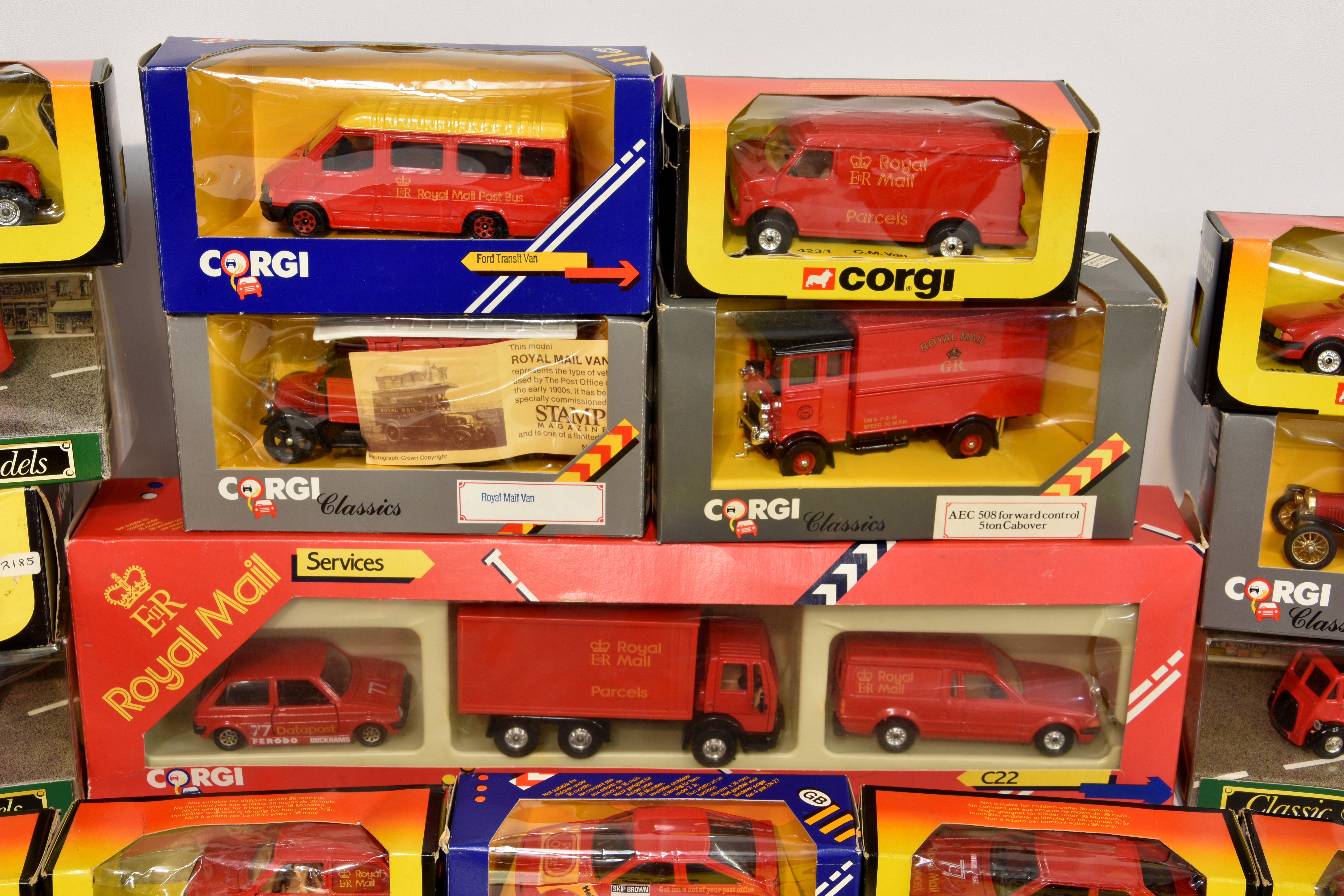 A large collection of vintage 1980s Corgi " Royal Mail " boxed diecast vehicles, comprising of C22 - Image 3 of 8