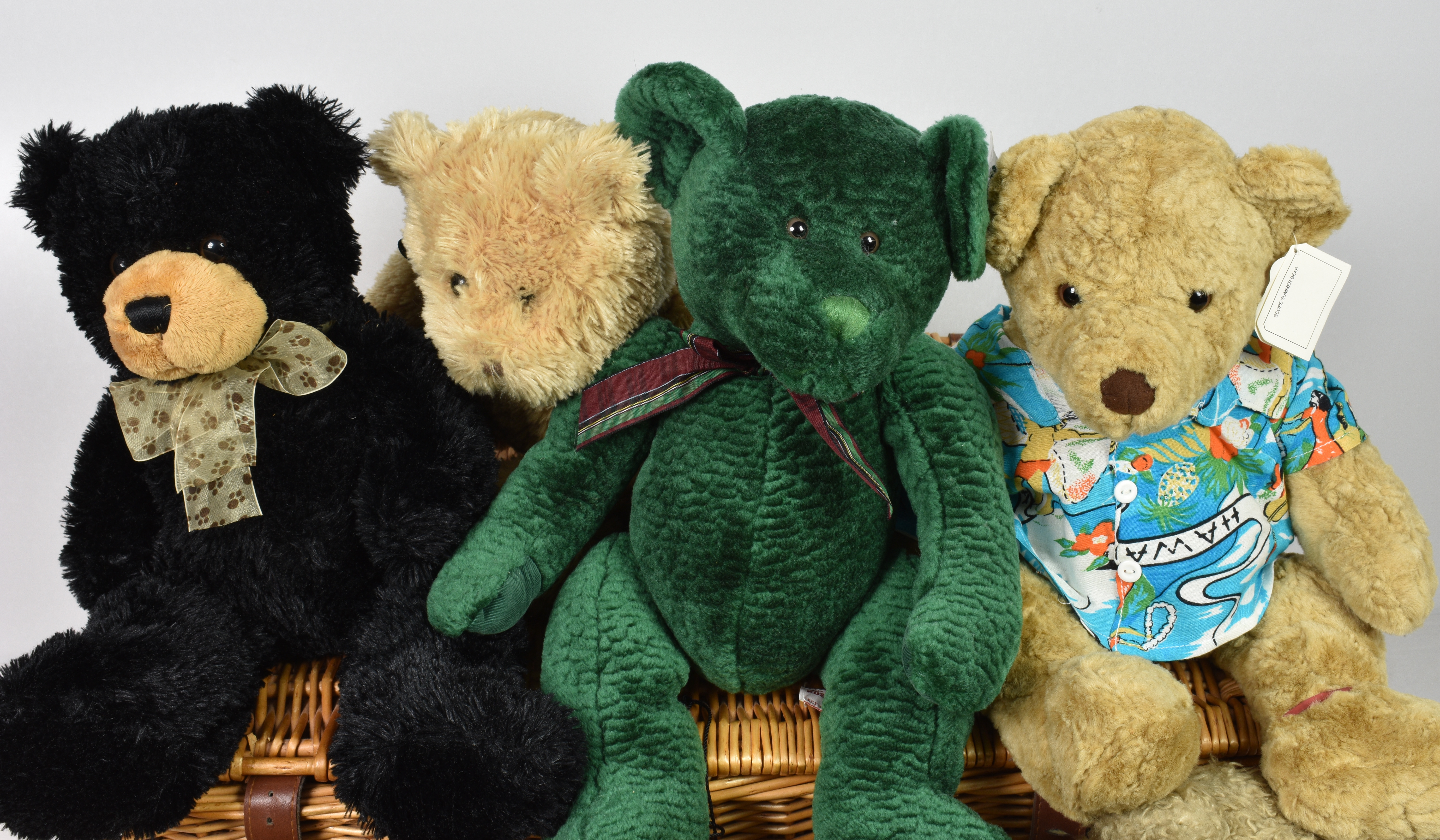 A large collection of various vintage teddy bears, to include a green Russ bear with original label; - Image 2 of 5