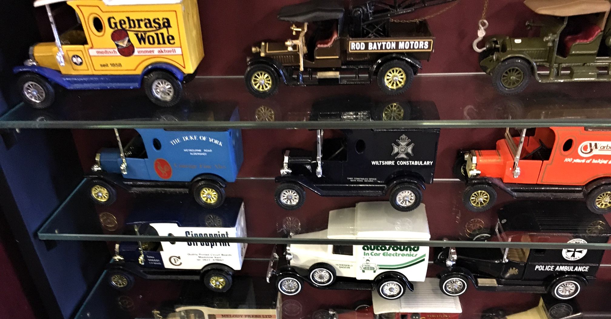 Diecast cars - A large collection of Matchbox of Yesteryear and Lledo vehicles, some Code 3, and - Image 7 of 11