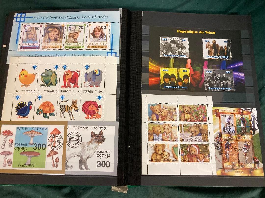 STAMPS : All World 60 side stockbook of mainly U/M with 239 different mini-sheets, high Cat value,